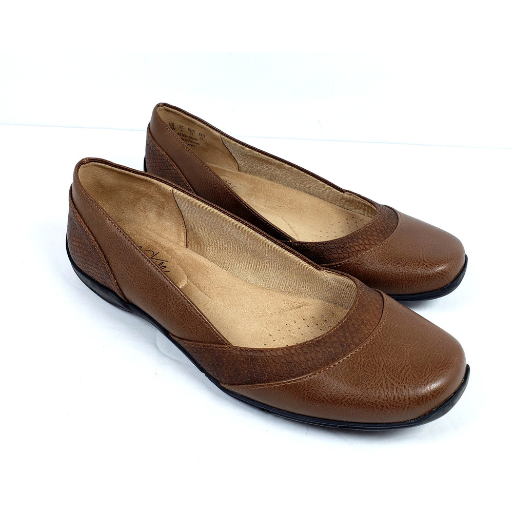Life Stride Soft System Deja Vu Womens Size 7 W Brown Slip On Comfort Flats Shoe